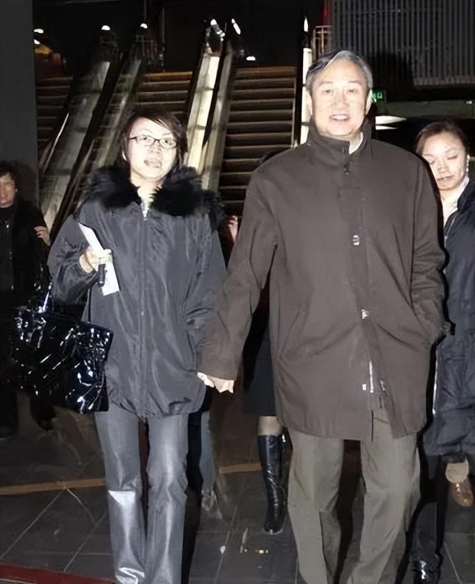 隐形富婆宋丹丹婚姻（宋丹丹4个男人3段婚姻）