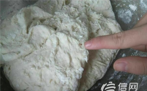 面粉里有黑色虫子还能吃吗