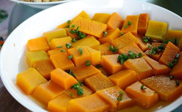 南瓜蒸糯米需要蒸多长时间