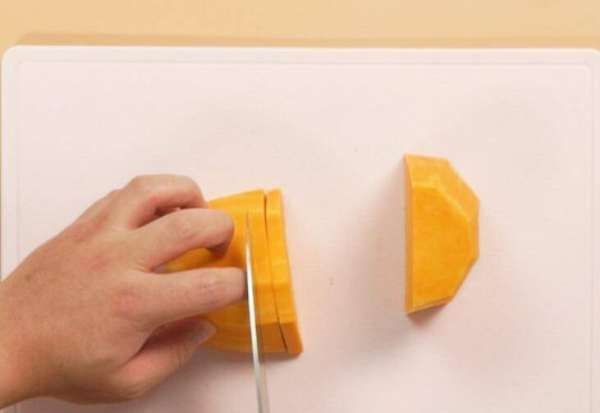 蒸小南瓜多长时间,蒸南瓜需要多长时间才能蒸熟图2