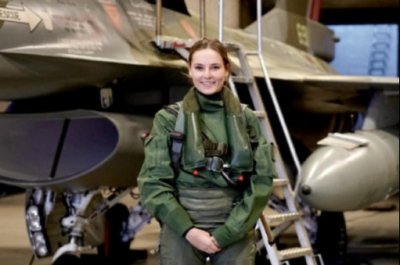 ​苏薇个人资料及家庭背景（史上头一回：工程师摇身一变，成全世界首名女舰长，