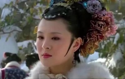 ​曹贵人和温太医婚纱照（曹贵人陈思斯为什么不火）