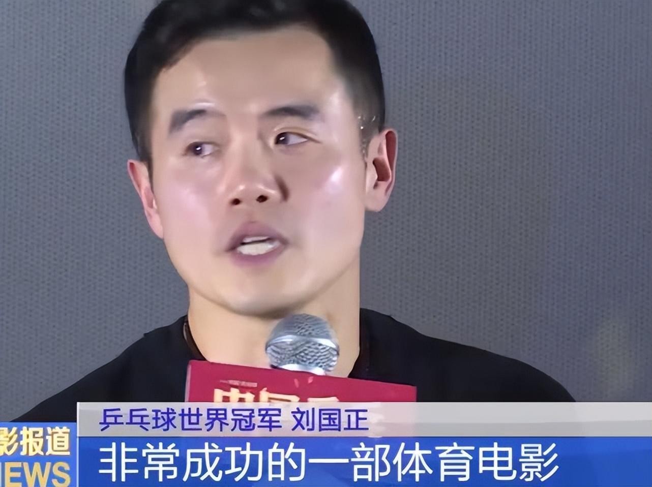 孙俪谈老公当导演不易,邓超泪洒现场,小花心疼爸妈跟着一起哭