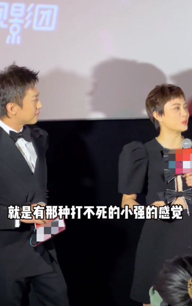 孙俪谈老公当导演不易,邓超泪洒现场,小花心疼爸妈跟着一起哭