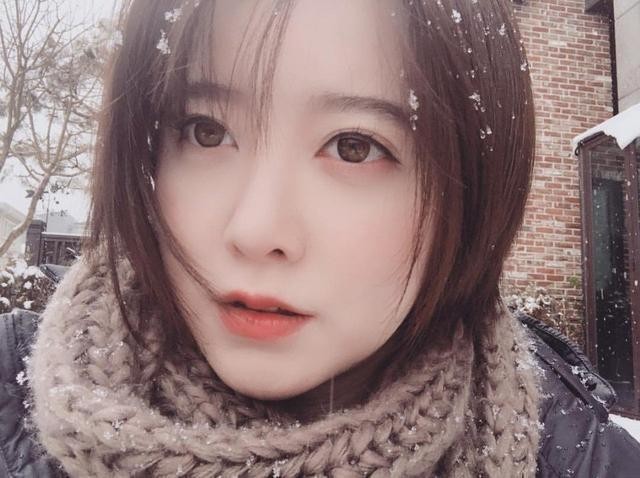 具惠善不仅仅是一个才女，还是从小美到大的纯天然美女