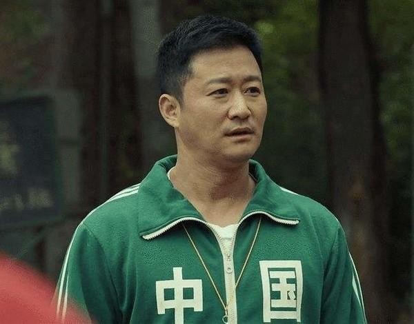 吴京同款皮衣（淘宝公布年度十大商品榜单）(2)