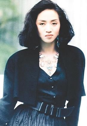 梅艳芳喜欢的是张国荣还是刘德华？真正爱的人却是他！