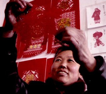 ​精剪细绘夺天工之丰宁满族剪纸技艺｜丰宁剪纸的满乡风情