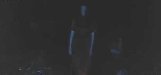 大头怪婴真实事件（恐怖热线之大头怪婴）(16)