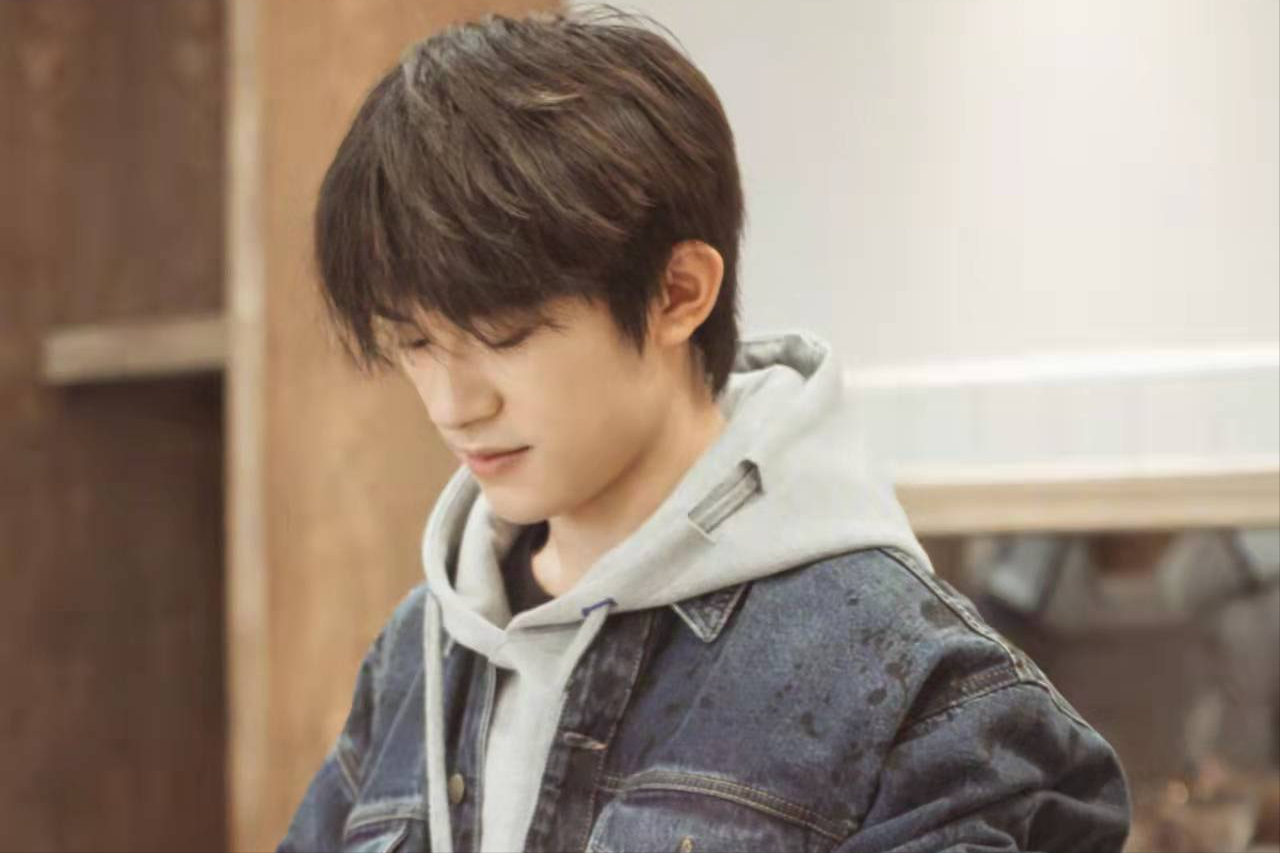 射手座有哪些明星(唯一管得住射手座的星座)  第2张