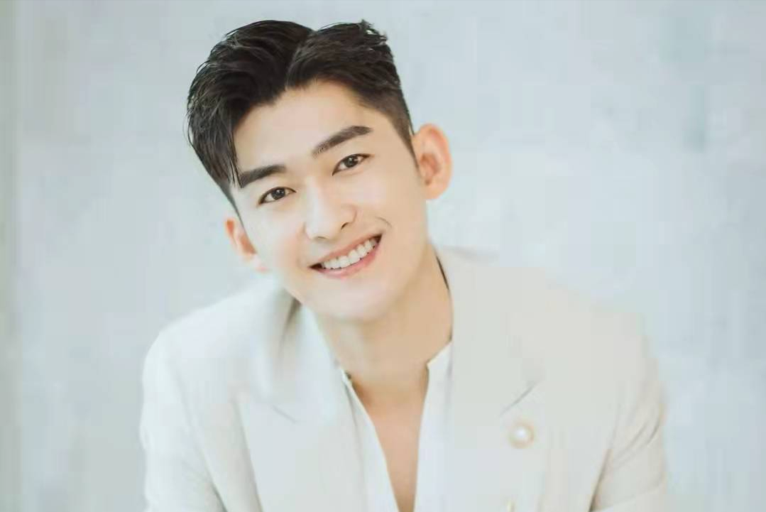 射手座有哪些明星(唯一管得住射手座的星座)  第4张