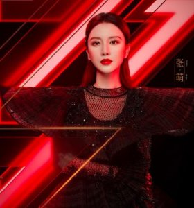 ​张萌早年旧照罕曝光，大圆脸和现在外貌差距大，变化明显被疑整容