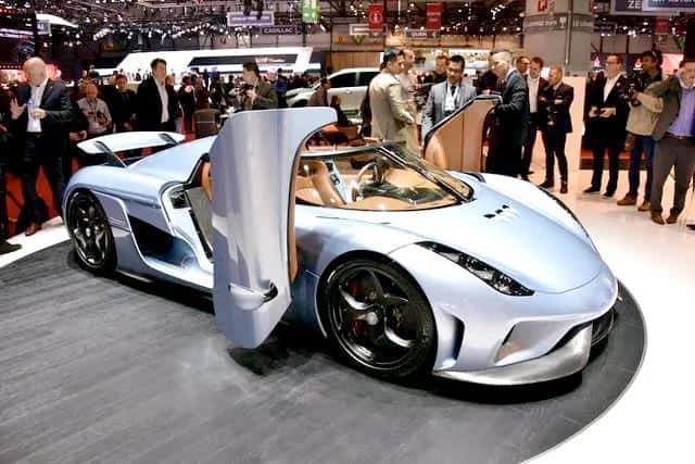 世界名车排名前十名迈巴赫多少钱（世界名车排名前十名）