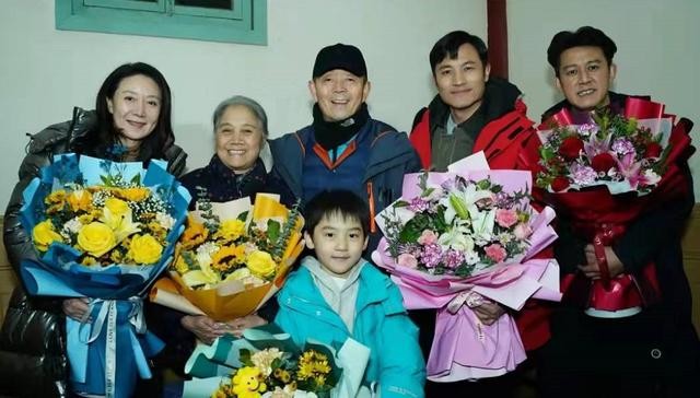 蒋雯丽个人资料及老公（蒋雯丽64岁老公露面）