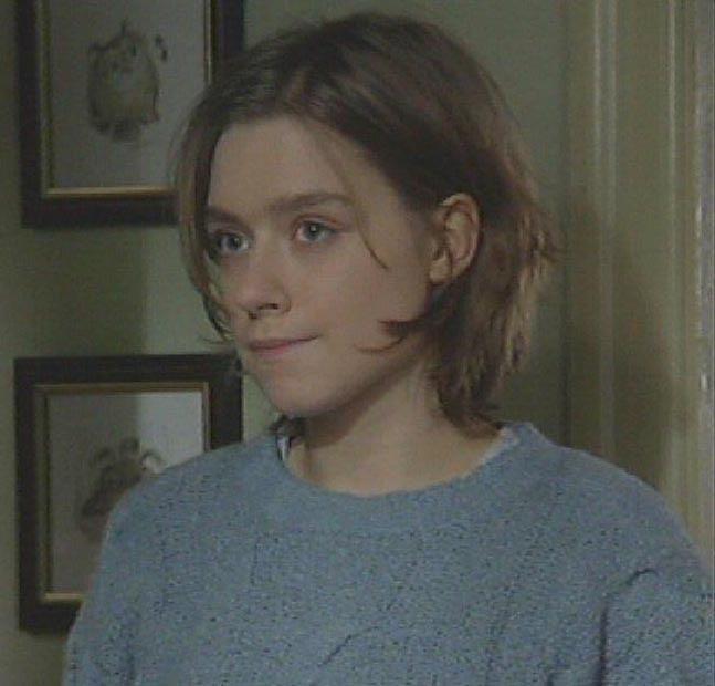 丹妮拉·丹拜-阿什个人资料写真作品