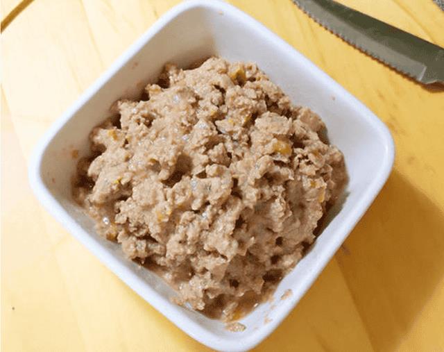 9种最简单的自制猫饭（十种简单的自制猫咪食谱）