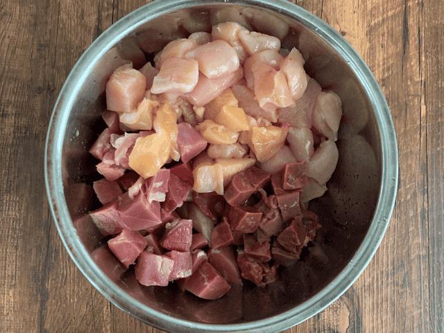 9种最简单的自制猫饭（十种简单的自制猫咪食谱）