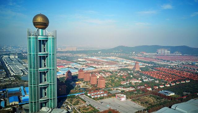 华西村如何发展起来的（华西村蜕变的苏南模式）(1)