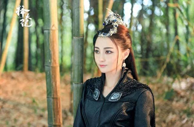 《择天记》美女上线，莫雨潇洒大气，落落可爱呆萌，最美另有其人