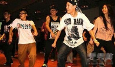 ​这就是街舞Bboy王者小白个人资料 来自云南的帅气哥哥