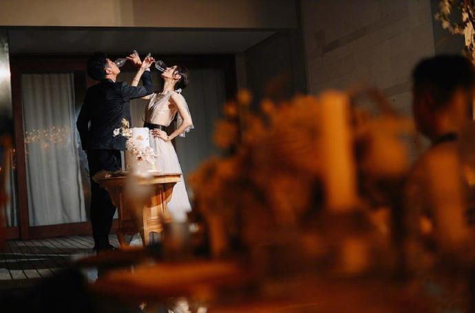 萧正楠黄翠如正式完婚，黄翠如的样子像极了“幸福的小女人”