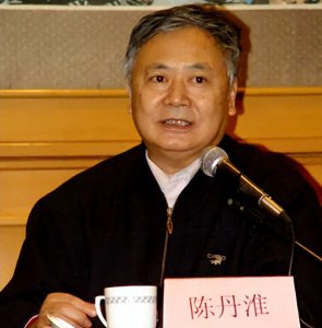 ​陈丹淮是陈毅元帅的儿子，官拜少将，性格却温柔拘谨