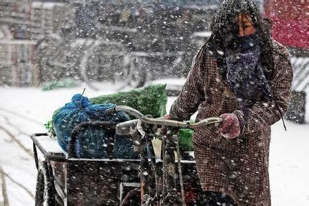 读狗肉将军张宗昌的这首诗, 能惊得李白掩面, 气得鬼神吐血