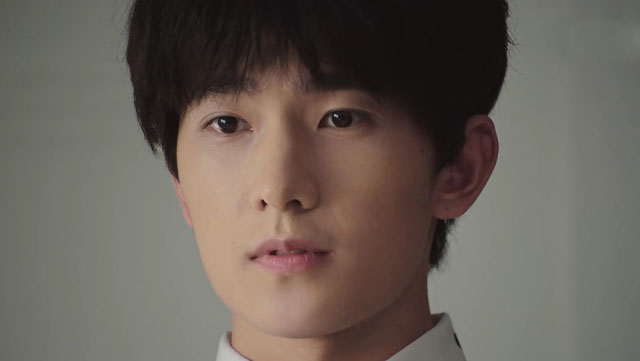 盘点十大单眼皮的男明星(那些单眼皮男明星)