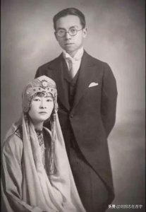 ​老照片，21岁的张乐怡宛若水仙，图六是陪伴杨振宁53年的美妻