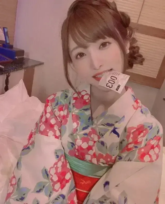 京都女神天使萌写真分享，业界的樱桃小丸子！