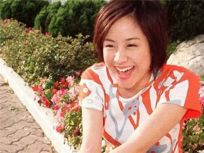 ​林嘉欣巅峰颜值照片(最美的年龄爱上有妇之夫)