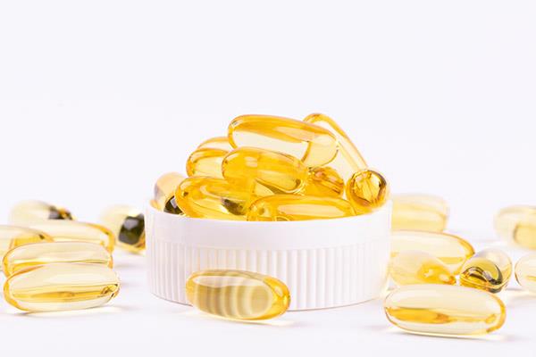 鱼油胶囊可以软化血管吗 鱼油胶囊适合哪些人 鱼油胶囊可以软化血管吗 鱼油胶囊适合哪些人