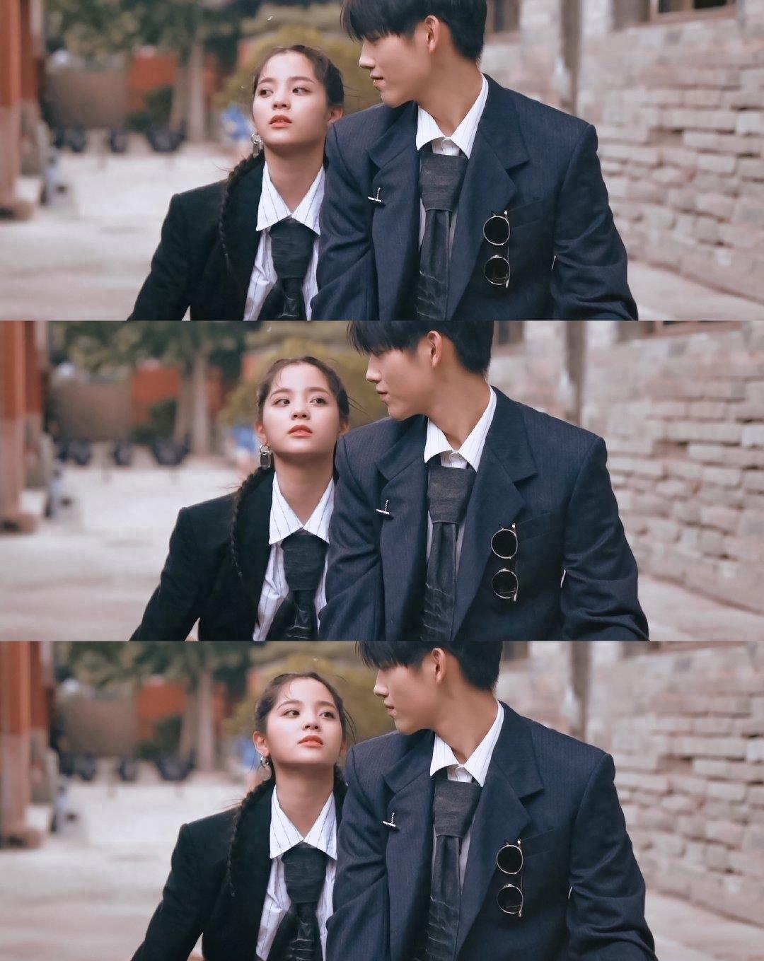 欧阳娜娜和陈飞宇的感情太让人羡慕,一对视就很甜