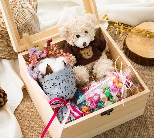 圣诞节送女朋友什么礼物最有意义