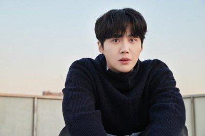 ​金宣虎事件(金宣虎被曝骗女友堕胎、私下还骂女演员？)