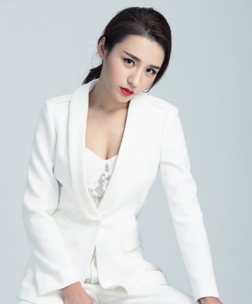 刘静怡霸屏女王,个性十足女孩,独特丹凤眼能文又能武的女演员