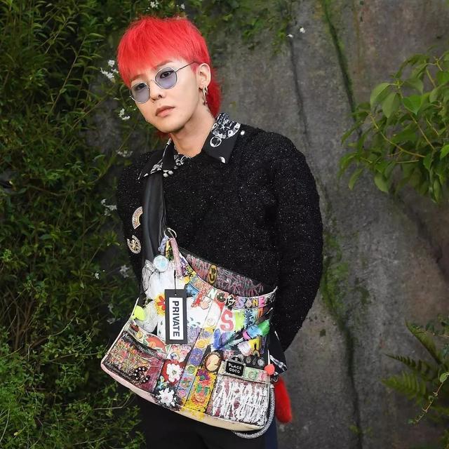 你知道g-dragon是谁不（G-DRAGON回归带货狂人又要出山了）(17)