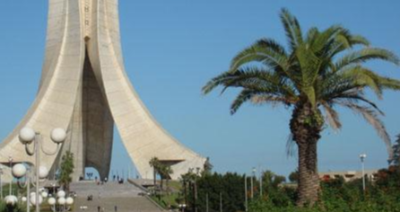 阿尔及利亚是哪个洲的,阿尔及利亚在哪个洲图2