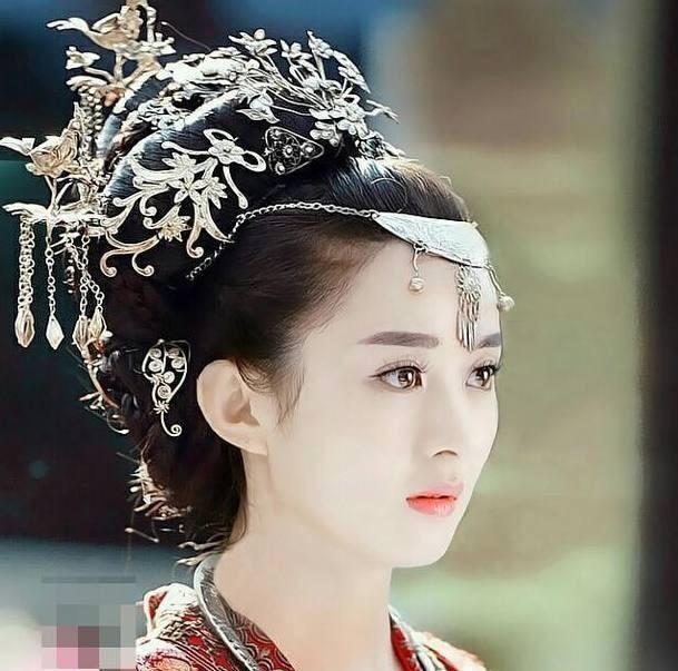 赵丽颖搭档吴磊饰演《法医狂妃》未播先火，剧照美出新高度