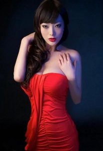 ​追梦少女焕发新的人生，王李丹妮众多男人心中的女神！