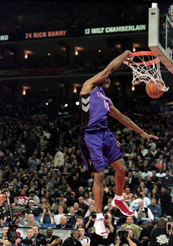 2000年 最完美的扣篮大赛，麦迪为了表哥 卡特完美表现！