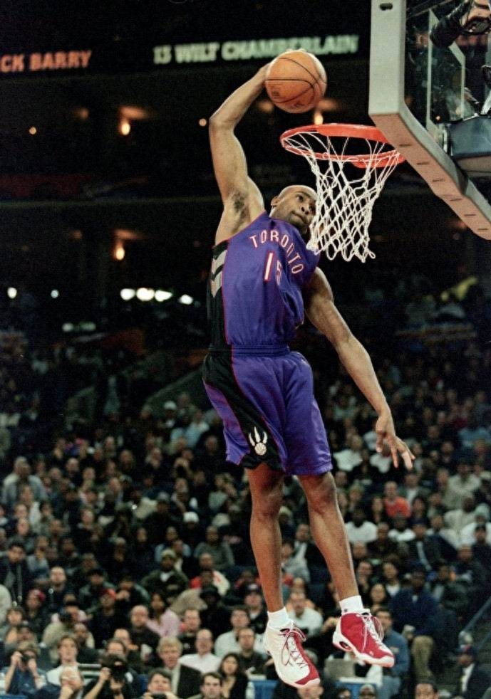 2000年 最完美的扣篮大赛，麦迪为了表哥 卡特完美表现！