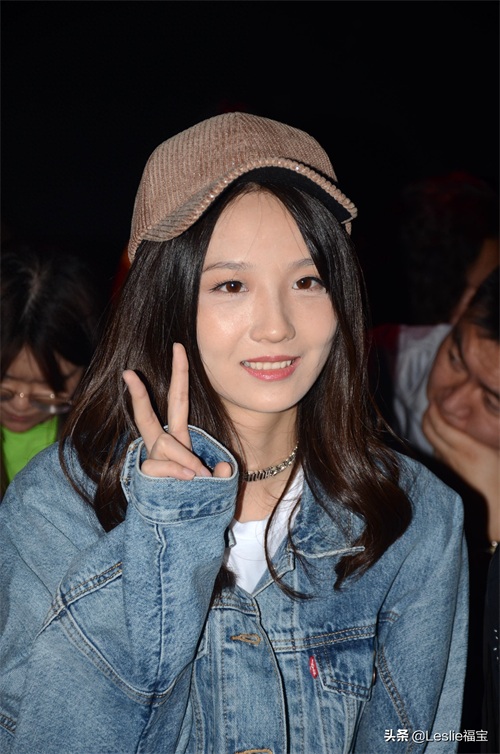 GNZ48成员刘力菲、陈珂、唐莉佳亮相上海时装周