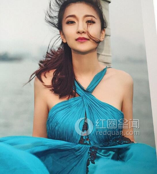 金玫玫胸围凸点泳装 金玫玫整容了吗