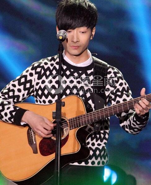 刘丹萌和徐良睡过吗 刘丹萌写真集照片