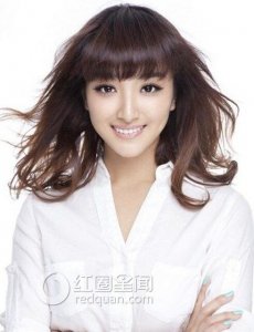 ​殷叶子身材性感惊人殷叶子整容前后对比