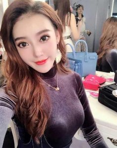 ​非诚勿扰新晋女神，与胡歌校友，颜值可以进入2025年top3