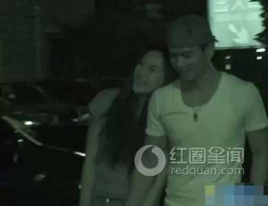 ​张雨绮车震门照片怎么回事（张雨绮车震门是谣言不可信）