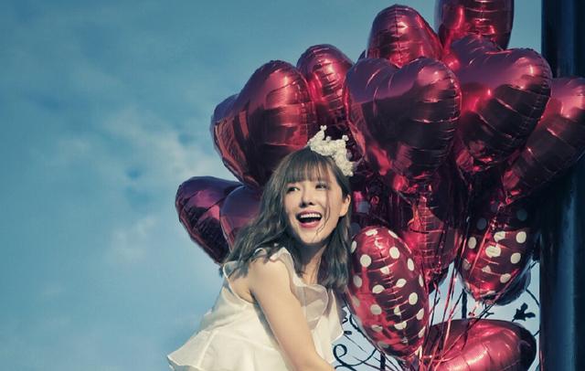 07年超级女声前十名唐笑(06届超女沉浮录)(3)