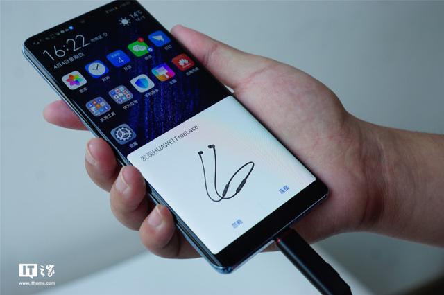 华为耳机freelace和活力版对比(华为FreeLace无线耳机体验)(9)